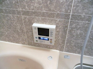 リンナイ　浴室TV　DS-1201HV 施工前