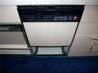 三菱　ビルトイン食洗機　EW-45H1S 施工前