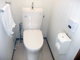 TOTO  トイレ　ＣＳ２２０ＢＰ・ＳＨ２２１ＢＡＳ・ＴＣＦ４７１１ 施工後