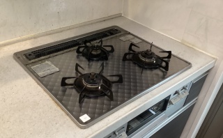 日立　IHクッキングヒーター　HT-N2000STF-S-KJ 施工前