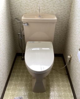 ＴＯＴＯ　トイレ　TSET-QR7-IVO-1-R 施工前