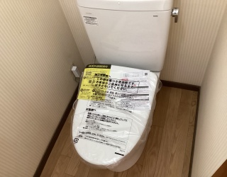 TOTO　トイレ　TSET-QR2-WHI-1 施工後
