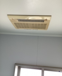 マックス　浴室換気乾燥暖房器　BS-133HM-1-KJ 施工前