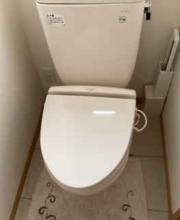 ＩＮＡＸ　温水洗浄便座　CW-RG1-BN8-KJ 施工前