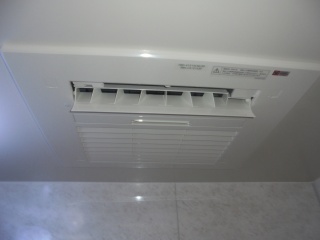 リンナイ　浴室換気乾燥暖房器　RBH-C4101K3P 施工後