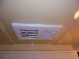 マックス　浴室換気乾燥暖房器　BS-161H-CX-2 施工後