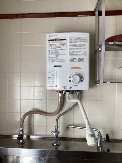 パロマ　瞬間湯沸器　PH-5BN-13A 施工前